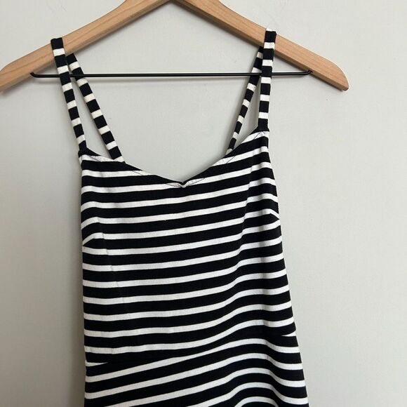 Old Navy Racerback Striped Fit and Flare Dress - Picture 2 of 8